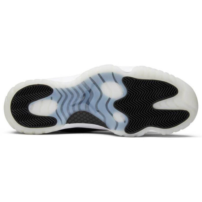 Air Jordan 11 Retro Low Barons 528895 010 4