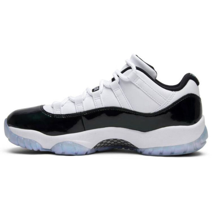 Air Jordan 11 Retro Low Emerald 528895 145 1