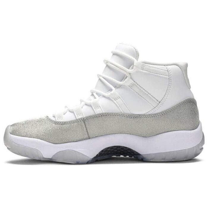 Air Jordan 11 Retro Vast Grey AR0715 100 1