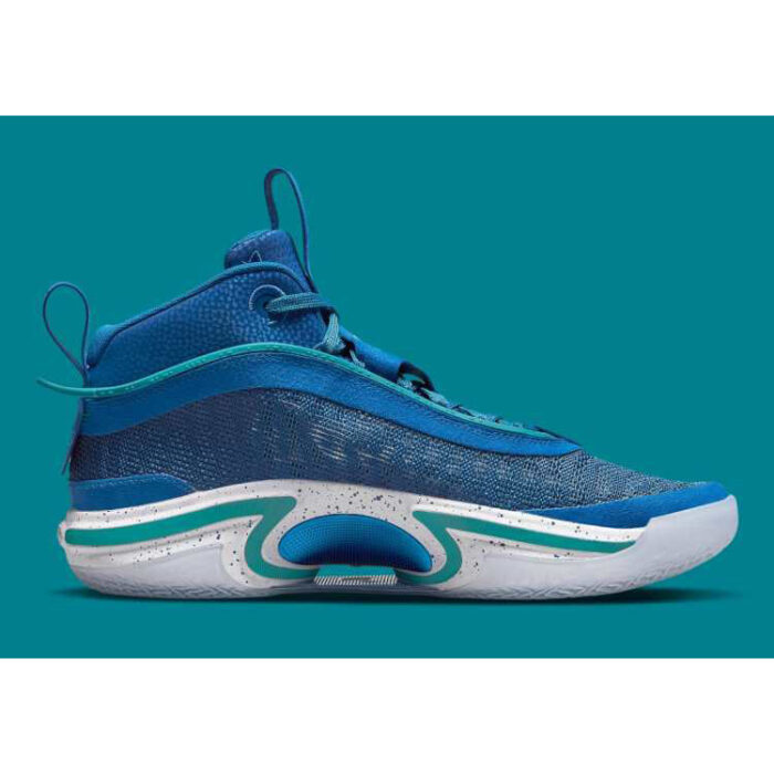 Luka Doncic x Air Jordan 36 Slovenia DJ4483 400 1